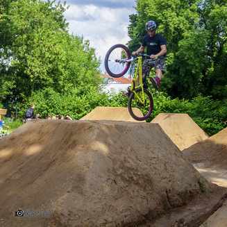 CLAYBORN BMX Dirt Jam Bild: Marco Petig
